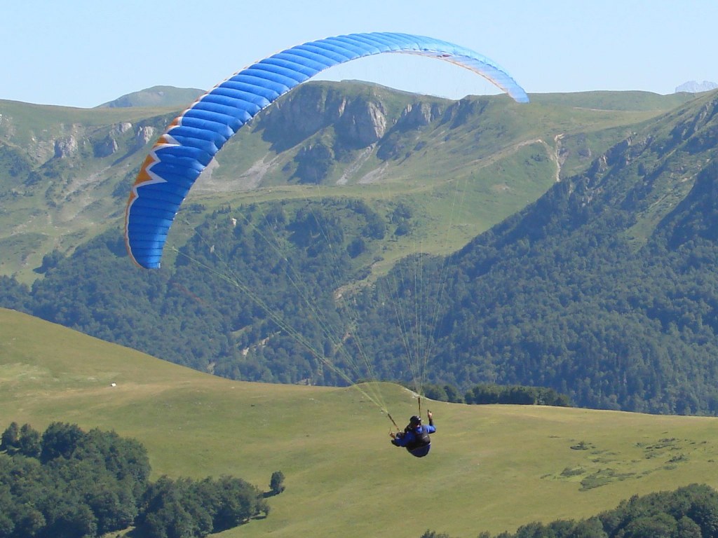 Paragliding in Montenegro