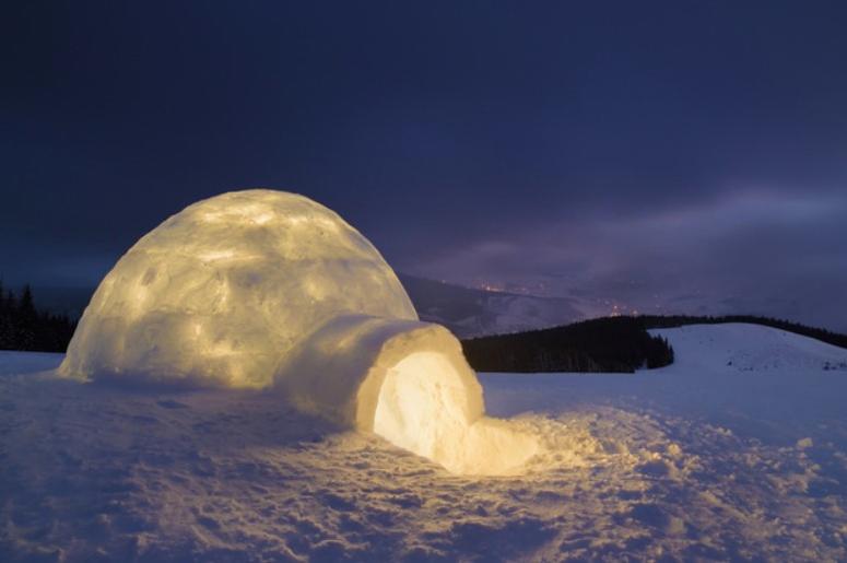 Winter iglo Montenegro