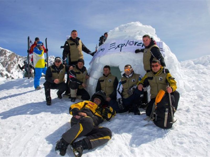 Winter iglo Montenegro